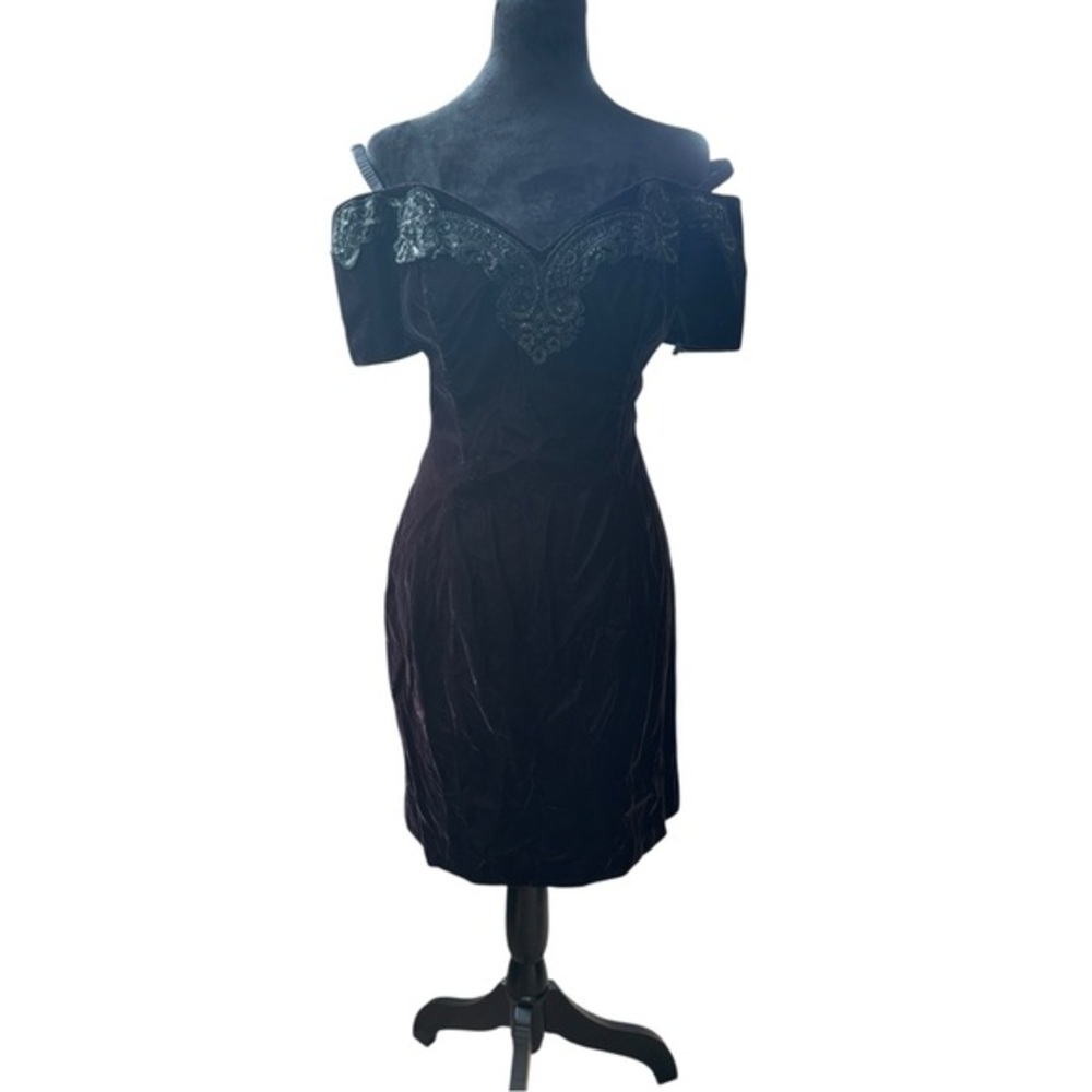 VTG 1980s 1990s Rampage Velvet Off the Shoulder Cocktail Black Dress sz 11